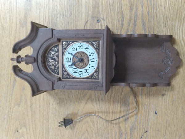 Wall Clocks - Image 2