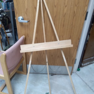 Easel