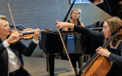 Music on Mondays: Trio Arabesque II